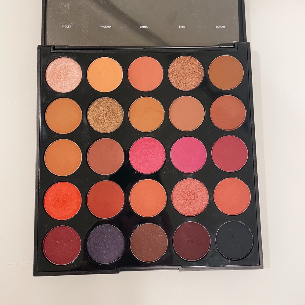 morphe hey girl hey 25c palette